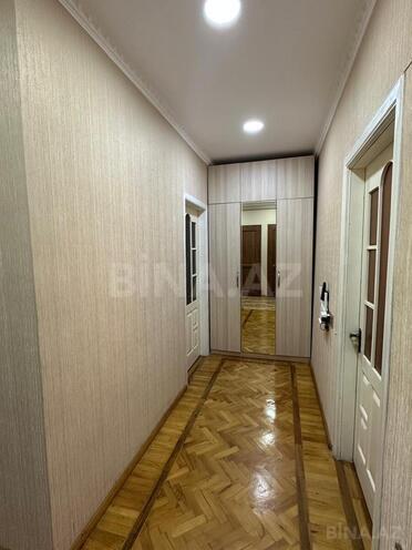 Продаётся 3-комн. вторичка 65 м², м. Кара Караев, photo 12 from 19
