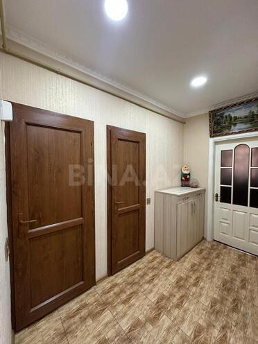 Продаётся 3-комн. вторичка 65 м², м. Кара Караев, photo 13 from 19