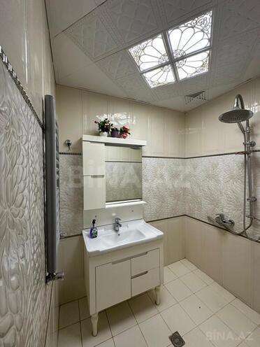 Продаётся 3-комн. вторичка 65 м², м. Кара Караев, photo 16 from 19