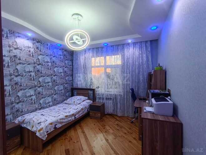 Сдаётся 3-комн. вторичка 77 м², Абшеронcкий  р., photo 10 from 14