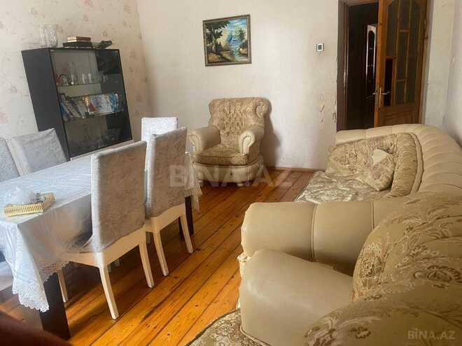 Satılır 3 otaqlı köhnə tikili 74 m², Əmircan q., photo 4 from 11
