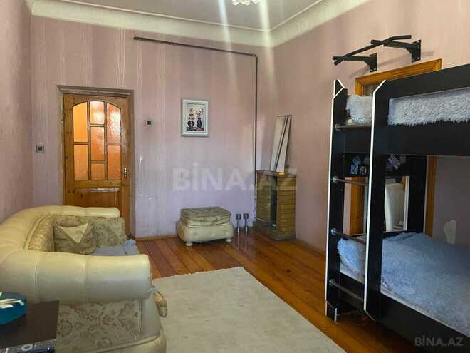 Satılır 3 otaqlı köhnə tikili 74 m², Əmircan q., photo 3 from 11