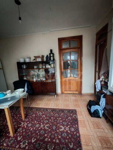 İcarəyə verilir 1 otaqlı həyət evi/bağ evi 45 m², İnşaatçılar m., photo 6 from 8