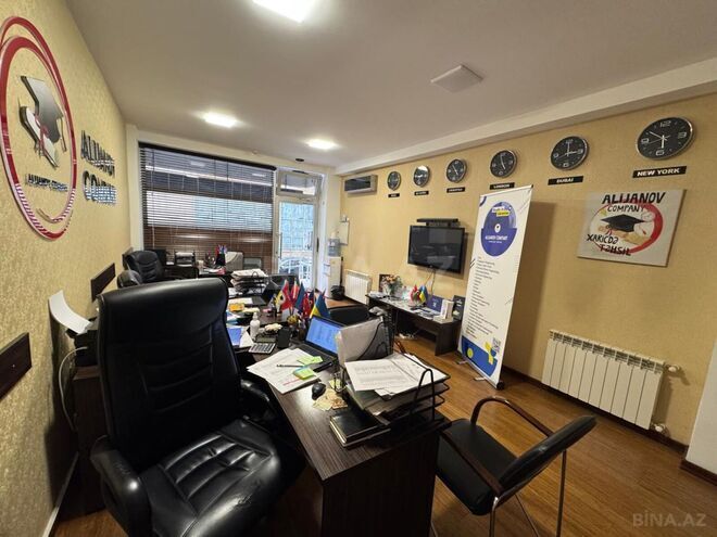 Сдаётся 3-комн. офис 61 м², м. Низами, photo 3 from 13