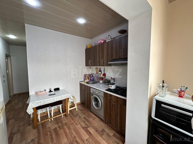 Satılır 1 otaqlı köhnə tikili 45 m², İnşaatçılar m., photo 6 from 15