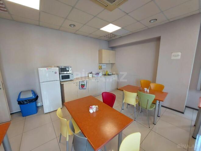 Продаётся 20-комн. офис 971 м², м. Ичеришехер, photo 27 from 31