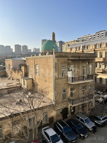 Сдаётся 3-комн. новостройка 120 м², м. Низами, photo 23 from 29