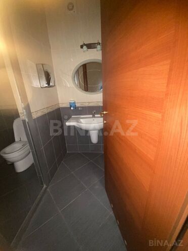 İcarəyə verilir 6 otaqlı ofis 250 m², 28 May m., photo 18 from 20