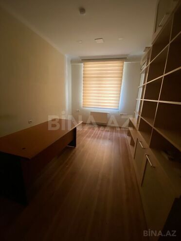 İcarəyə verilir 6 otaqlı ofis 250 m², 28 May m., photo 9 from 20
