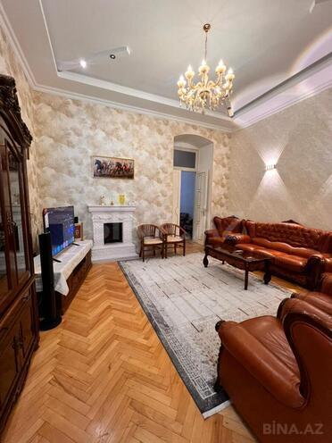 Продаётся 3-комн. вторичка 100 м², м. Низами, photo 4 from 26