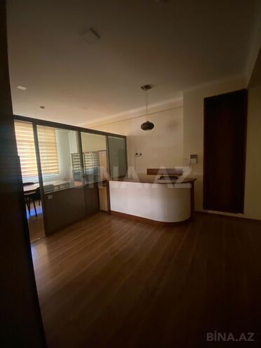 İcarəyə verilir 4 otaqlı ofis 250 m², 28 May m., photo 12 from 18