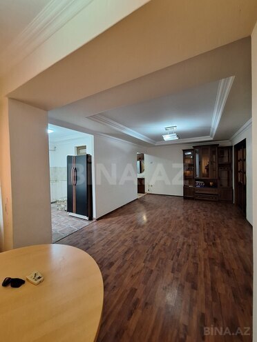 Satılır 2 otaqlı köhnə tikili 45 m², İnşaatçılar m., photo 7 from 26