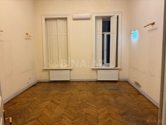 Сдаётся 8-комн. офис 370 м², м. Ичеришехер, photo 16 from 26