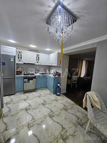 Satılır 2 otaqlı köhnə tikili 70 m², İnşaatçılar m., photo 8 from 16