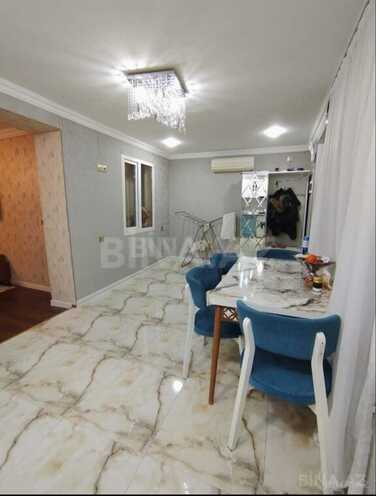 Satılır 2 otaqlı köhnə tikili 70 m², İnşaatçılar m., photo 7 from 16