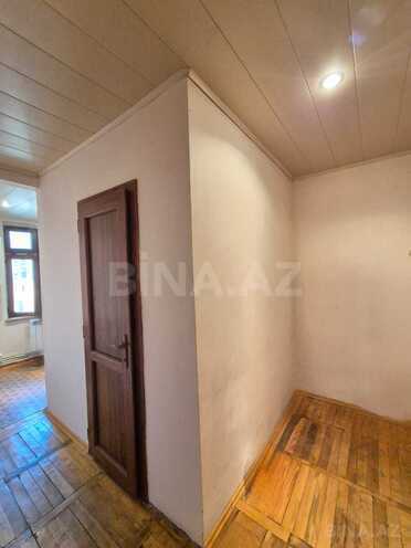 Satılır 2 otaqlı köhnə tikili 45 m², İnşaatçılar m., photo 16 from 25
