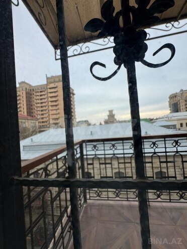 Продаётся 2-комн. вторичка 55 м², м. Сахил, photo 17 from 21