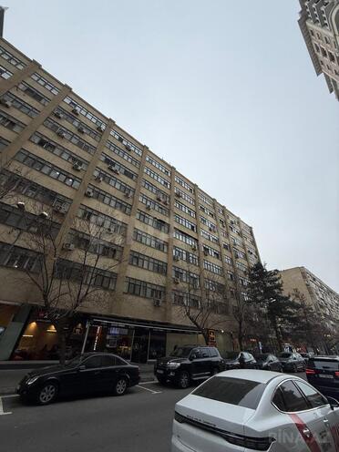 Satılır 2 otaqlı köhnə tikili 65 m², Elmlər Akademiyası m., photo 21 from 22