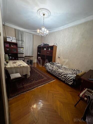Satılır 2 otaqlı köhnə tikili 55 m², Nərimanov r., photo 3 from 10