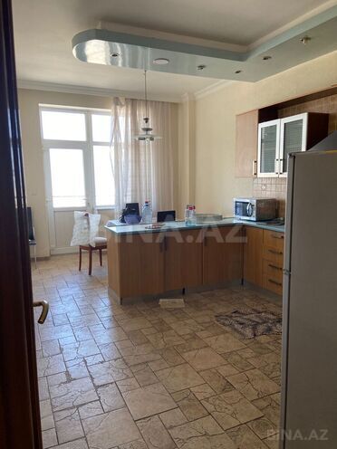 Продаётся 4-комн. новостройка 185 м², м. Элмляр Академиясы, photo 10 from 18