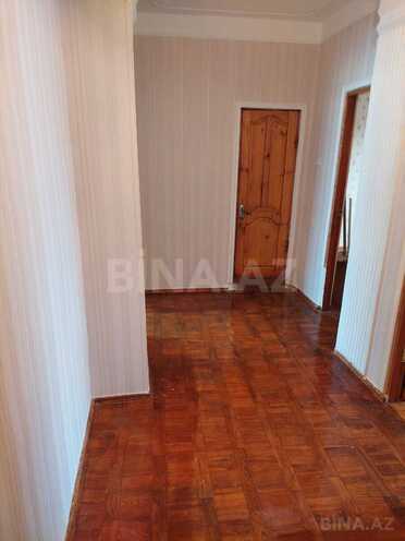 Satılır 4 otaqlı köhnə tikili 100 m², Xalqlar Dostluğu m., photo 12 from 17