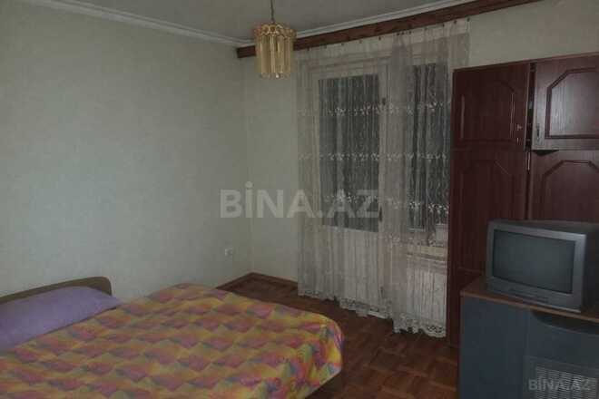 Продаётся 3-комн. вторичка 75 м², м. Нариман Нариманов, photo 9 from 17