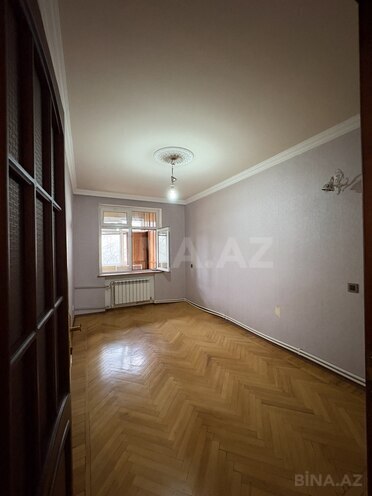Продаётся 4-комн. вторичка 120 м², м. Кара Караев, photo 9 from 25
