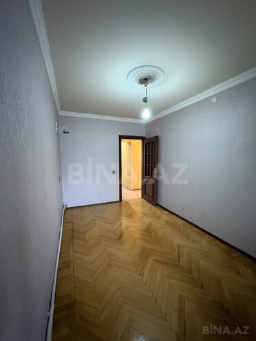 Продаётся 4-комн. вторичка 120 м², м. Кара Караев, photo 8 from 25