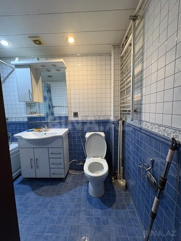 Продаётся 4-комн. вторичка 120 м², м. Кара Караев, photo 13 from 25