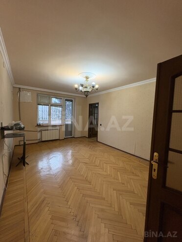 Продаётся 4-комн. вторичка 120 м², м. Кара Караев, photo 20 from 25