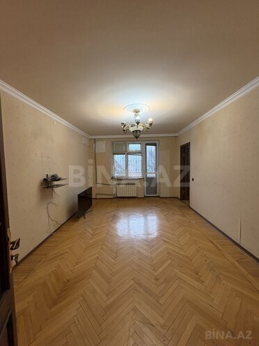 Продаётся 4-комн. вторичка 120 м², м. Кара Караев, photo 21 from 25