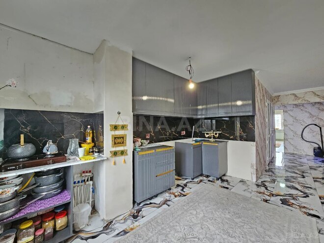 Продаётся 3-комн. вторичка 90 м², photo 1 from 21