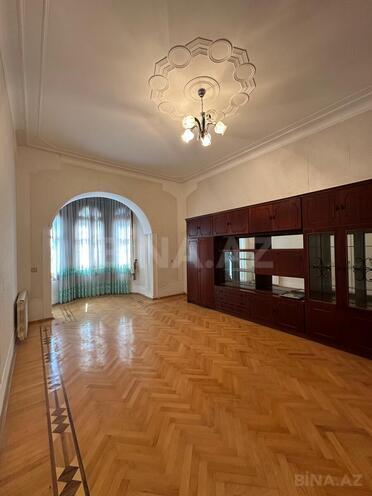 Продаётся 6-комн. дом/дача 270 м², Хатаинский р., photo 6 from 21