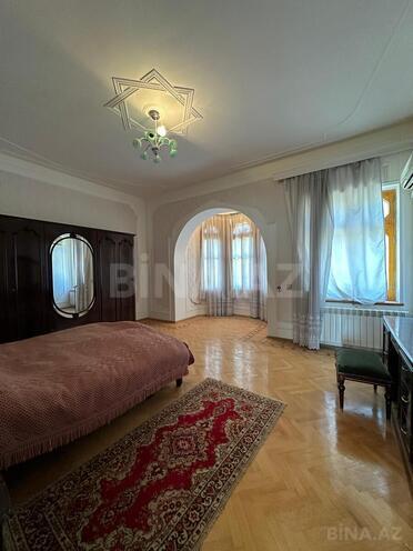 Продаётся 6-комн. дом/дача 270 м², Хатаинский р., photo 11 from 21