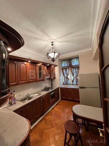 Сдаётся 3-комн. новостройка 95 м², Насиминский  р., photo 16 from 26
