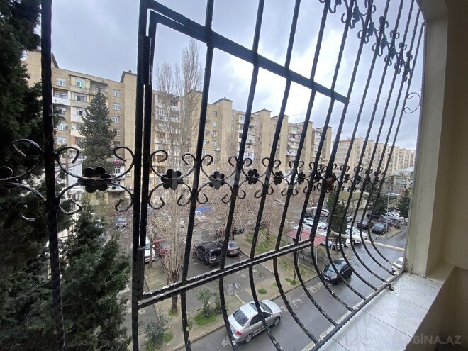 Satılır 4 otaqlı köhnə tikili 95 m², Bakıxanov q., photo 18 from 21