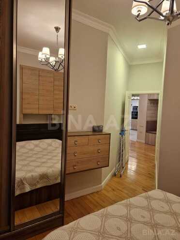 İcarəyə verilir 3 otaqlı yeni tikili 110 m², Sahil m., photo 31 from 32