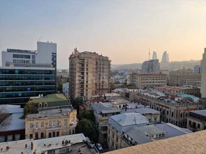 İcarəyə verilir 3 otaqlı yeni tikili 110 m², Sahil m., photo 18 from 32