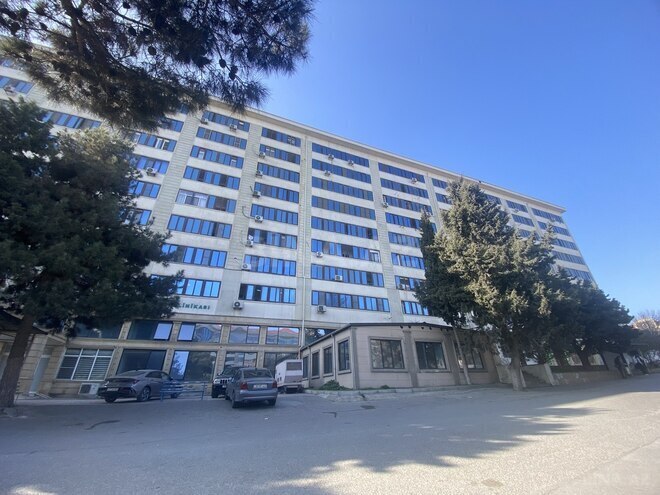 Продаётся 2-комн. вторичка 51 м², м. Азадлыг проспекти, photo 3 from 10