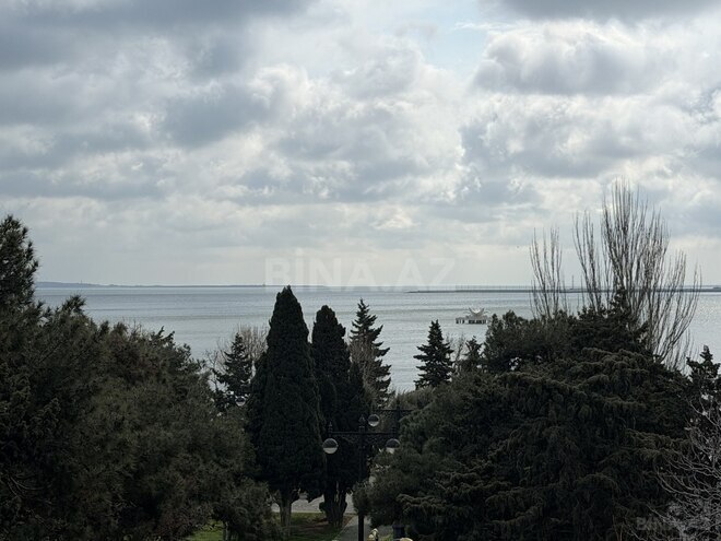 Satılır 3 otaqlı köhnə tikili 152 m², Sahil m., photo 23 from 24