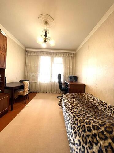 Satılır 5 otaqlı köhnə tikili 120 m², Memar Əcəmi m., photo 8 from 19