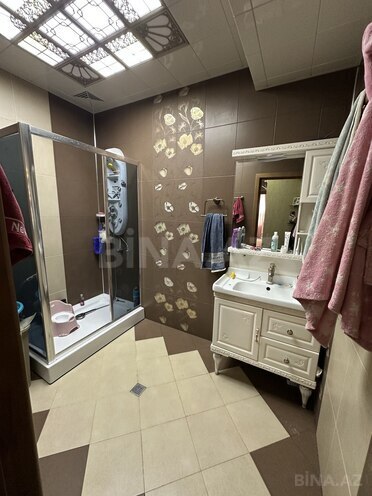 Продаётся 3-комн. новостройка 110 м², м. Кара Караев, photo 6 from 16