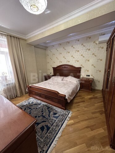 Продаётся 3-комн. новостройка 110 м², м. Кара Караев, photo 8 from 16