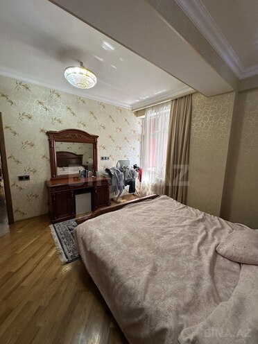 Продаётся 3-комн. новостройка 110 м², м. Кара Караев, photo 9 from 16