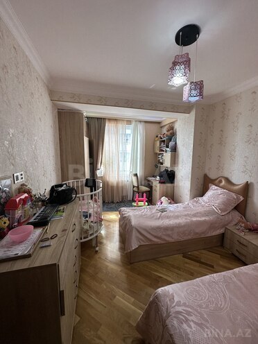 Продаётся 3-комн. новостройка 110 м², м. Кара Караев, photo 4 from 16