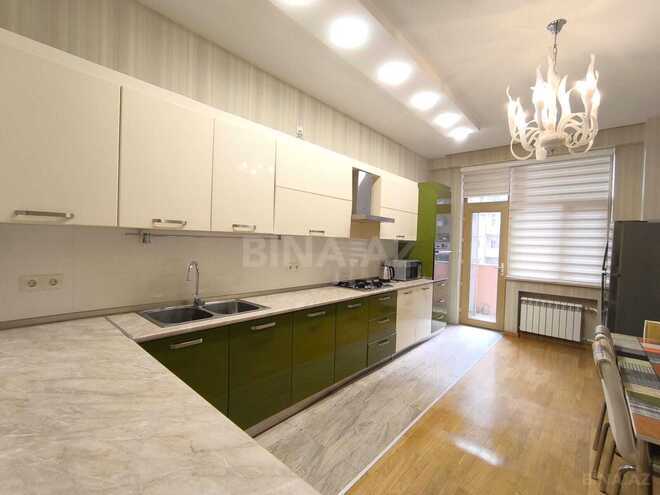 İcarəyə verilir 4 otaqlı yeni tikili 190 m², 28 May m., photo 7 from 22