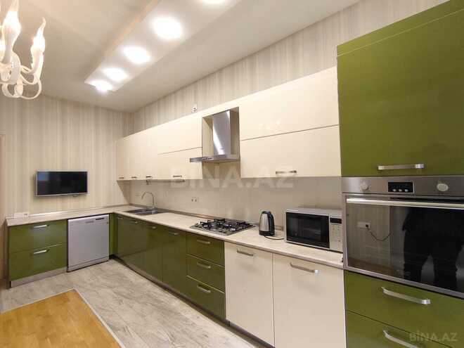 İcarəyə verilir 4 otaqlı yeni tikili 190 m², 28 May m., photo 8 from 22