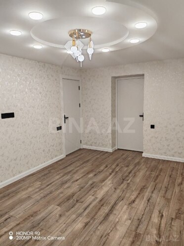 Продаётся 3-комн. вторичка 70 м², м. Элмляр Академиясы, photo 4 from 10
