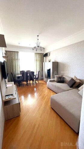 İcarəyə verilir 2 otaqlı yeni tikili 70 m², Badamdar q., photo 3 from 8