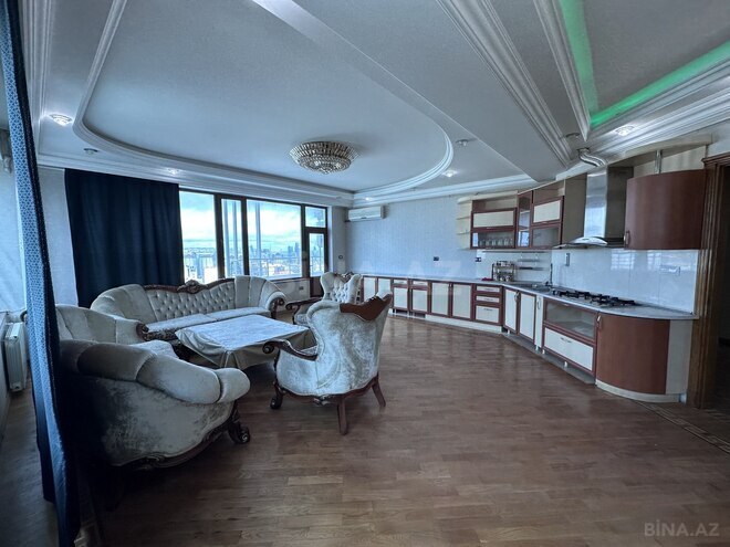 Продаётся 3-комн. новостройка 232 м², м. Низами, photo 5 from 10